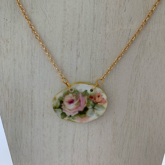 Centuries old Bavarian china piece necklace. 1800’s - Picture 5 of 11